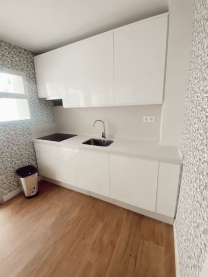 Flat for sale in Zona Puerto Deportivo (Fuengirola)