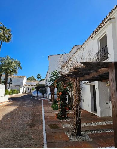 Casa en venda in Marbella